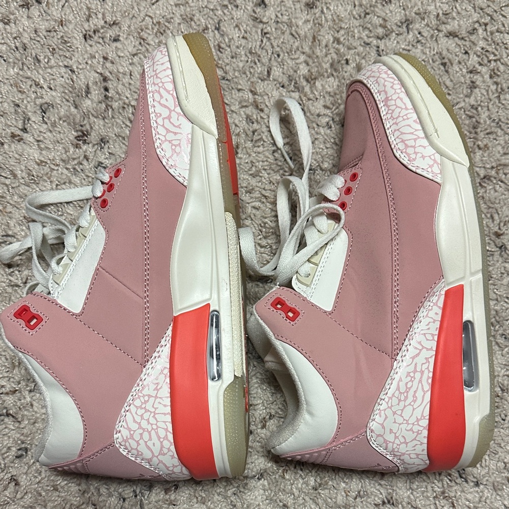 Jordan Women's Shoes in Pink and White - Picture 9 of 10